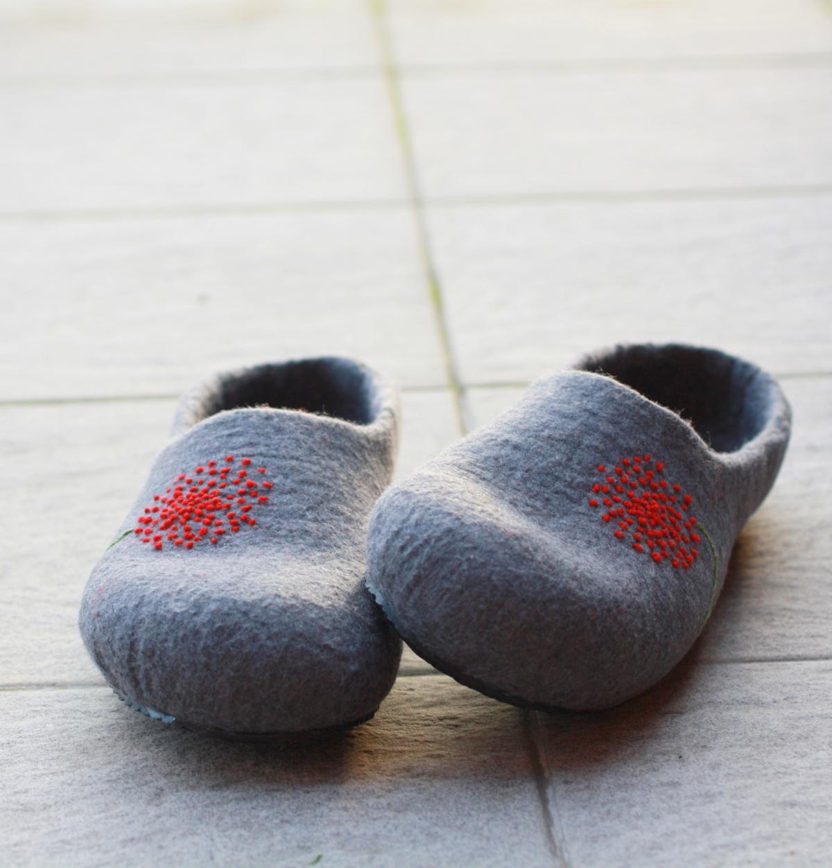 slippers wool house women slippers felted shoes house Women   wool  for